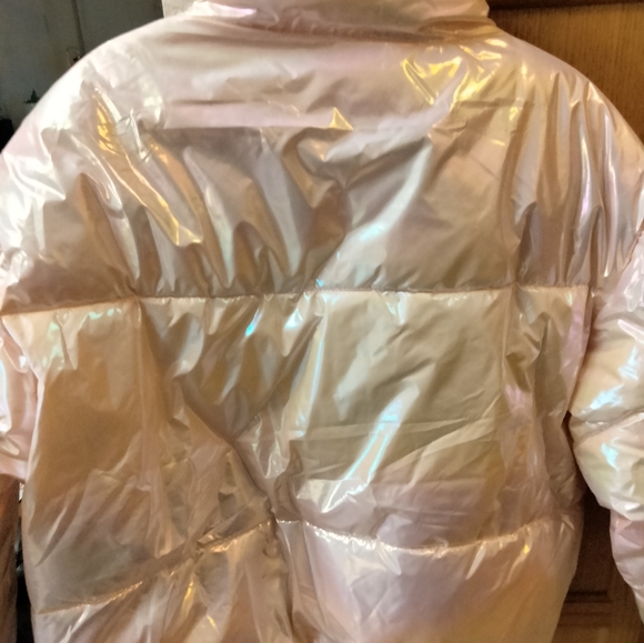 J.inc beautiful pink shiny down jacket size medium - Picture 7 of 8